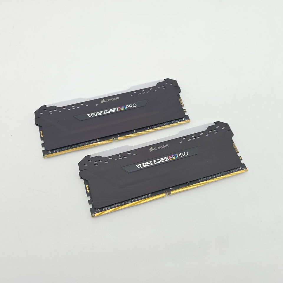 32GB DDR4 Corsair Vengeance RGB PRO 3600MHz. 2x16GB Sticks. CL18-22-22-42